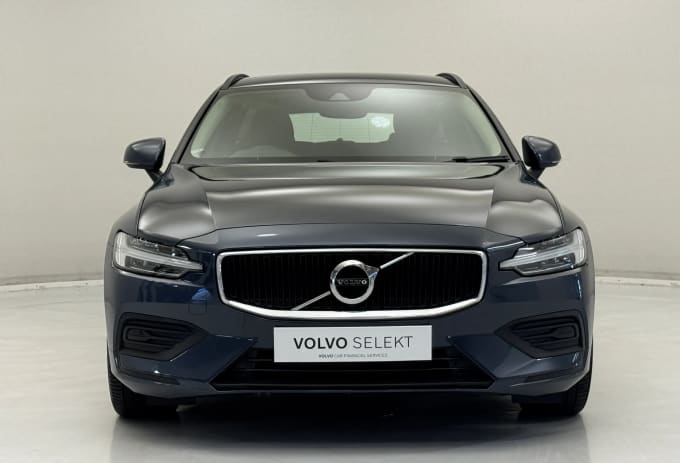 2022 Volvo V60
