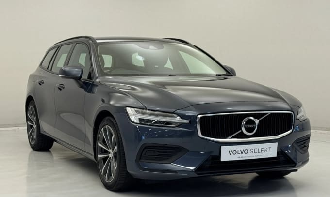 2022 Volvo V60