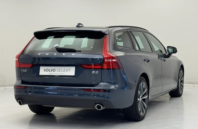 2022 Volvo V60