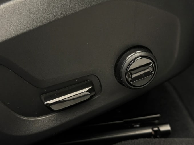 2022 Volvo V60