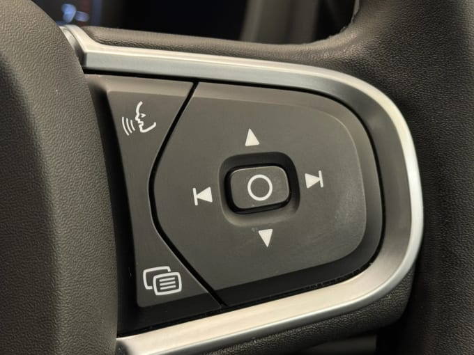 2022 Volvo V60