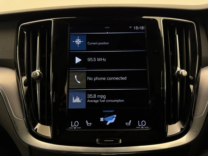 2022 Volvo V60