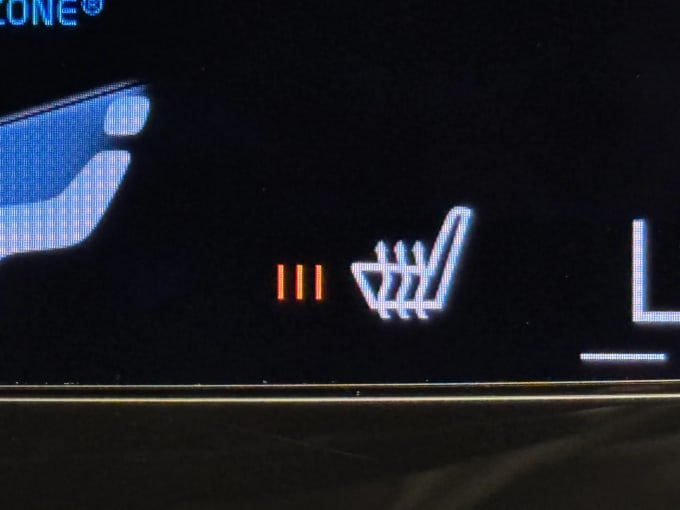 2022 Volvo V60