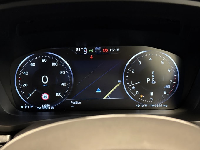 2022 Volvo V60