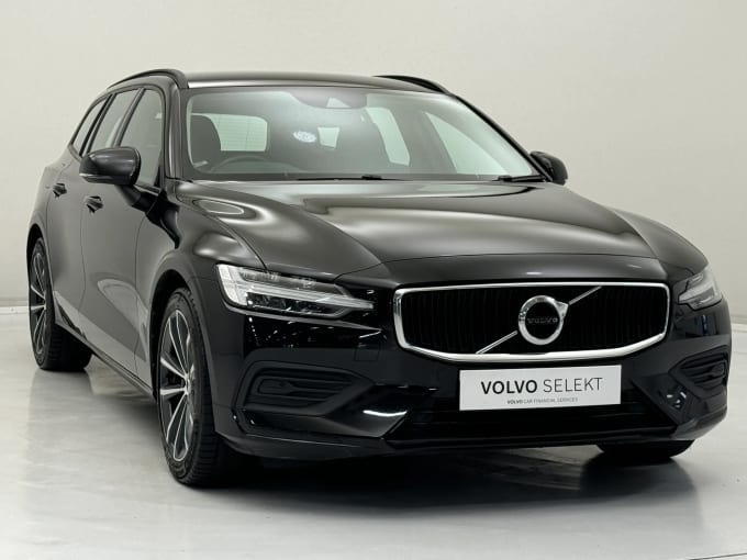 2022 Volvo V60