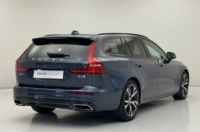 2021 Volvo V60