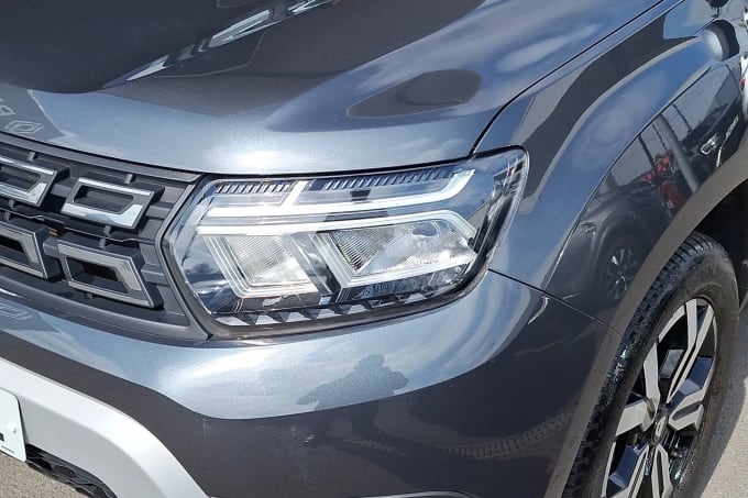 2022 Dacia Duster