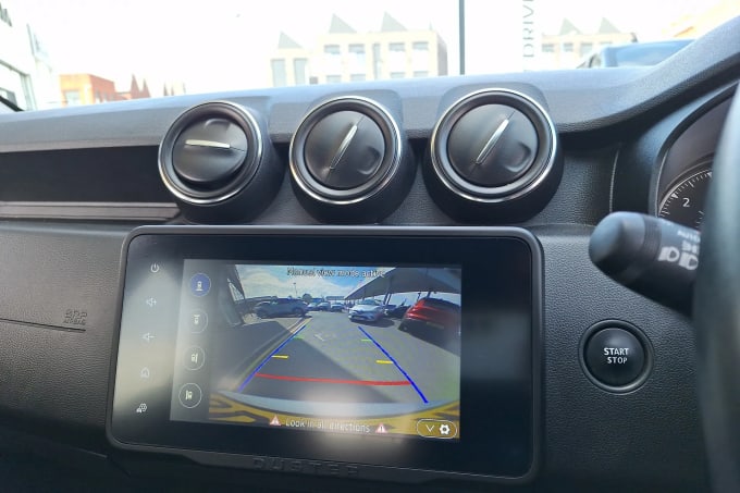 2022 Dacia Duster