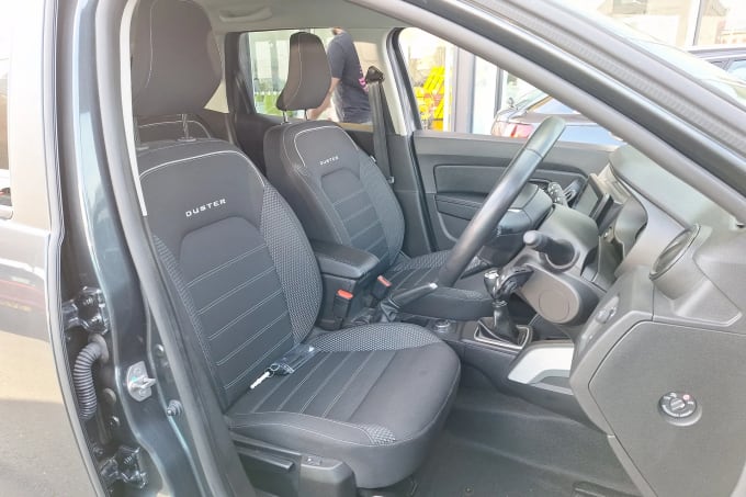 2022 Dacia Duster