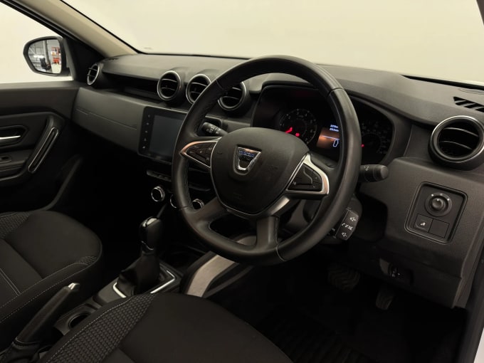 2022 Dacia Duster