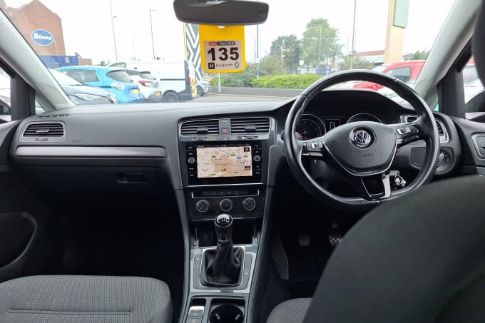 2019 Volkswagen Golf
