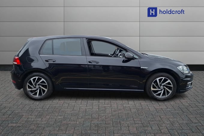 2019 Volkswagen Golf