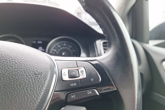 2019 Volkswagen Golf