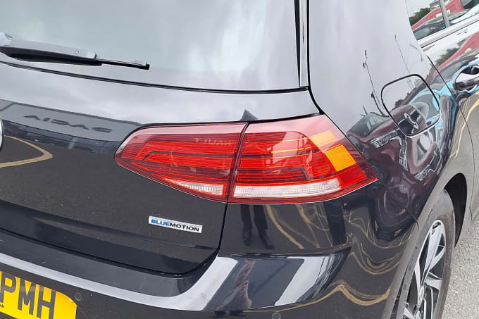 2019 Volkswagen Golf