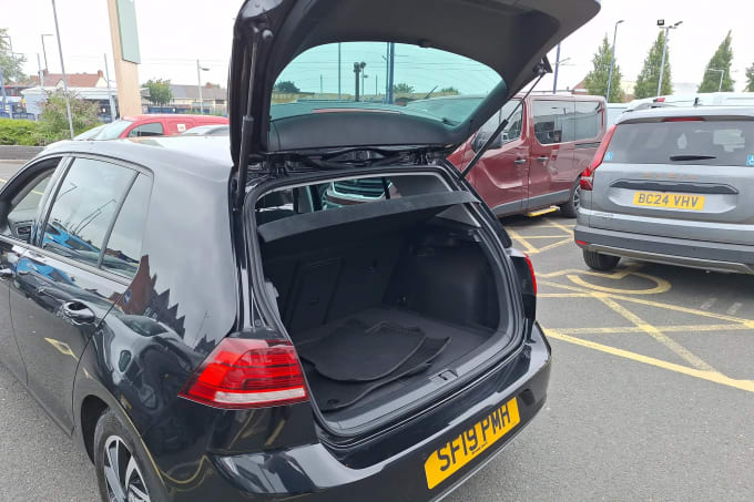 2019 Volkswagen Golf