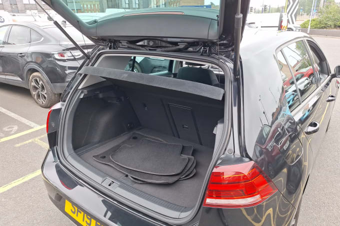 2019 Volkswagen Golf