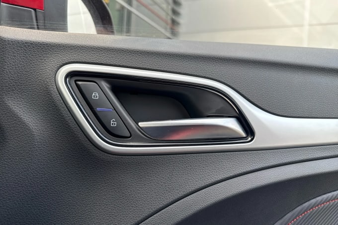 2024 Mg Motor Uk Zs