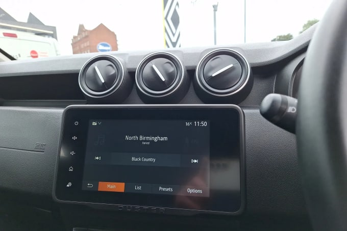 2023 Dacia Duster