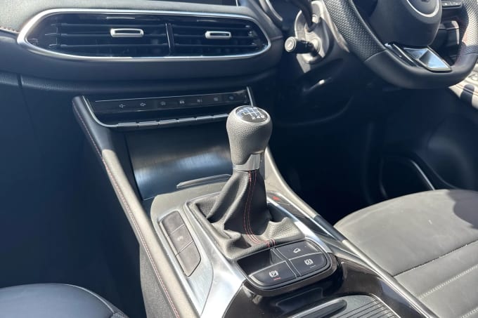 2024 Mg Motor Uk Hs