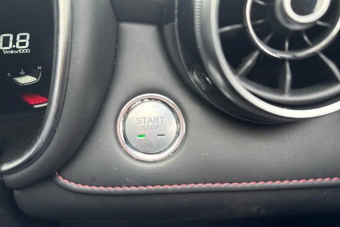 2024 Mg Motor Uk Hs