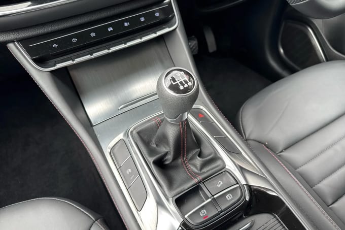 2024 Mg Motor Uk Hs