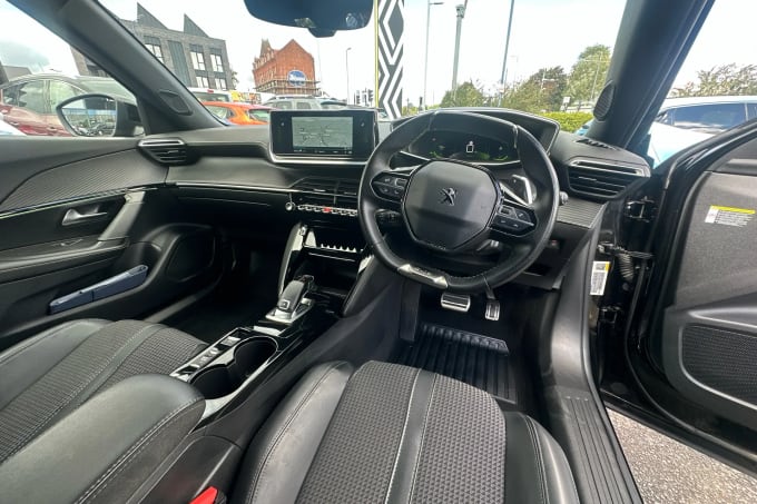 2021 Peugeot 2008