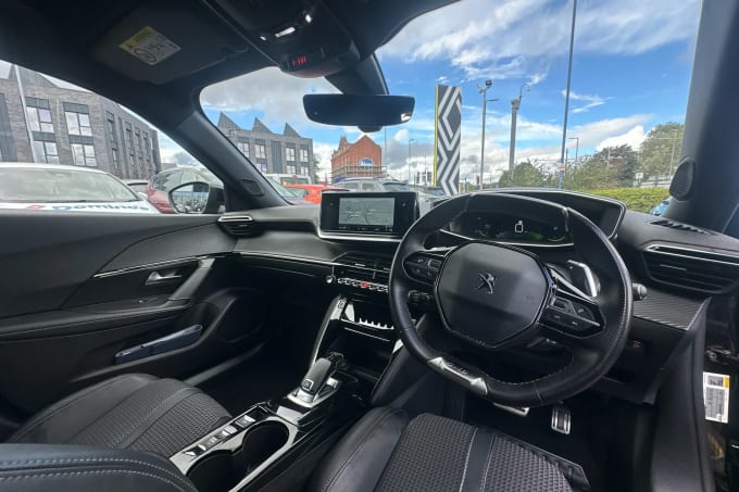 2021 Peugeot 2008
