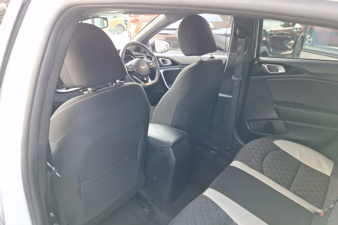 2021 Kia Ceed