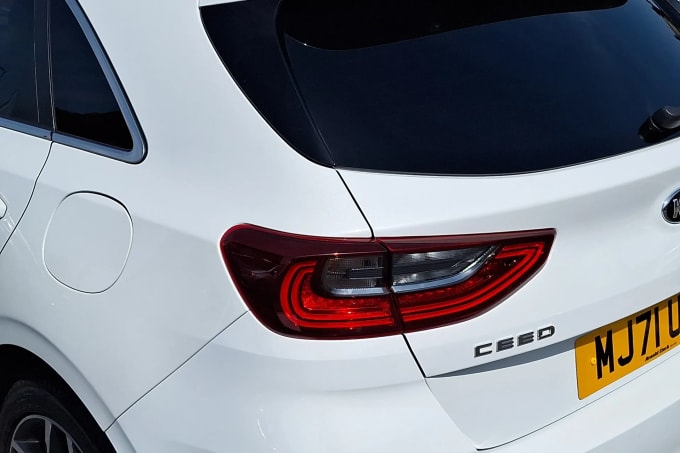 2021 Kia Ceed