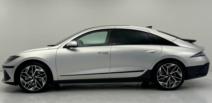 2024 Hyundai Ioniq 6