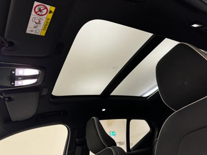 2024 Volvo Xc40