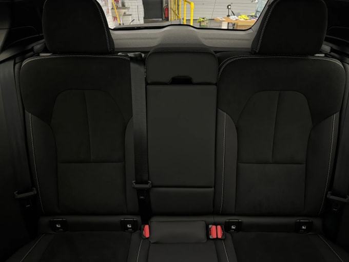 2024 Volvo Xc40