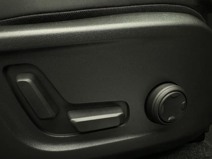 2024 Volvo Xc40