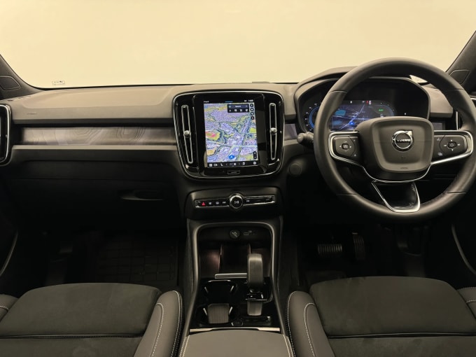 2024 Volvo Xc40
