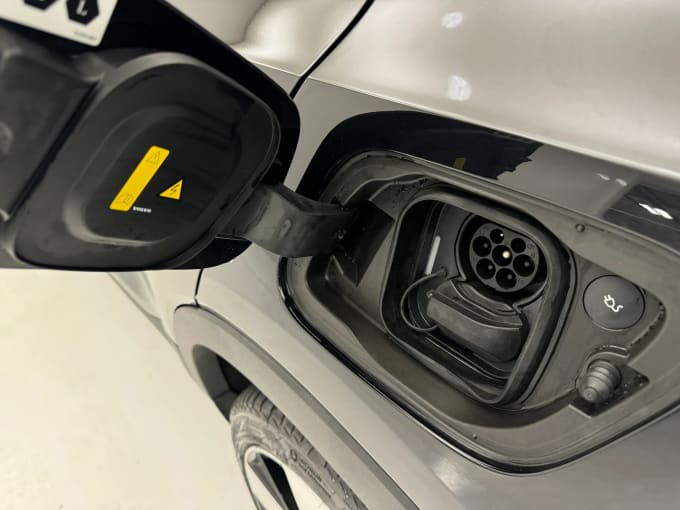 2024 Volvo Xc40