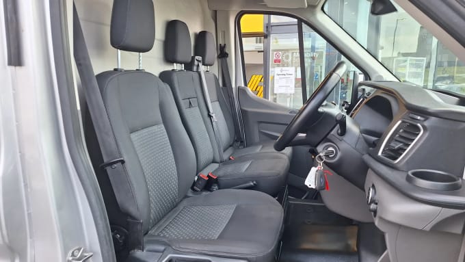 2022 Ford Transit