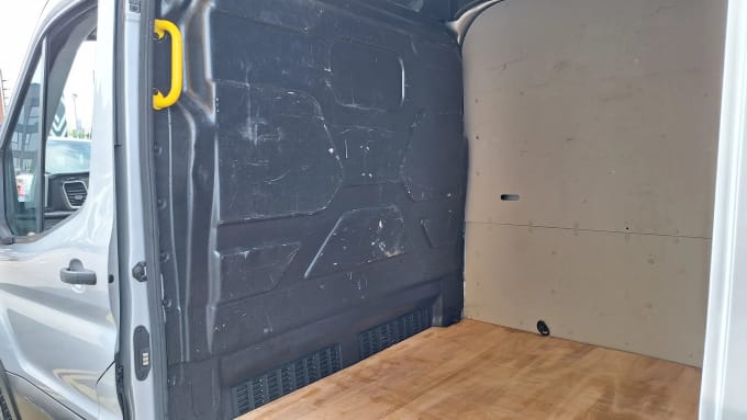 2022 Ford Transit