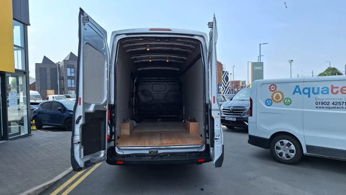 2022 Ford Transit