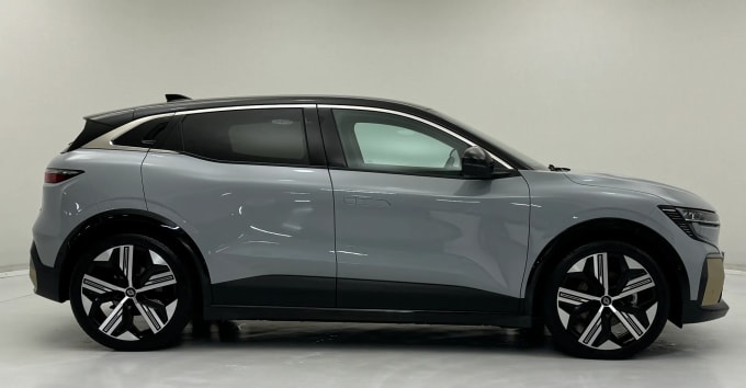 2023 Renault Megane E-tech