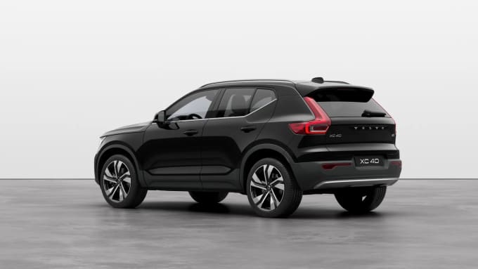 2024 Volvo Xc40