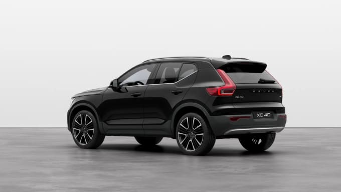 2024 Volvo Xc40