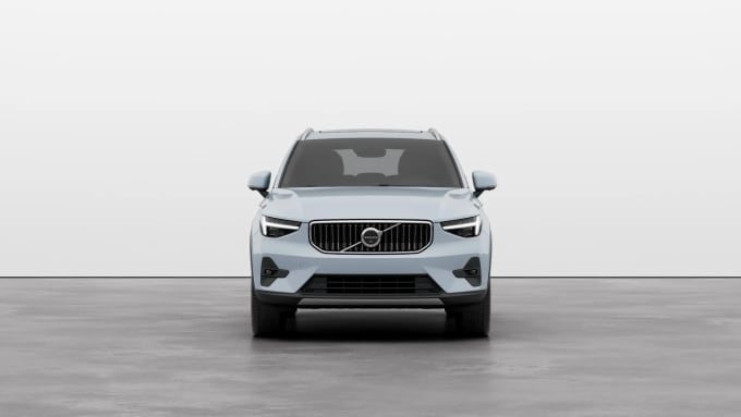 2024 Volvo Xc40