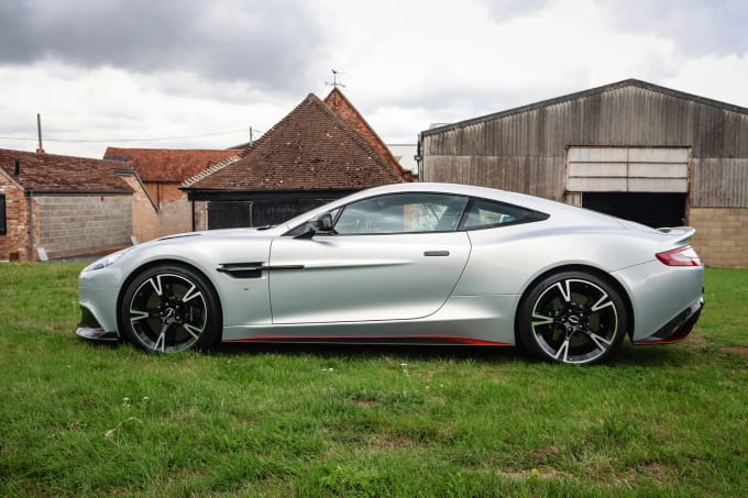 2017 Aston Martin Vanquish