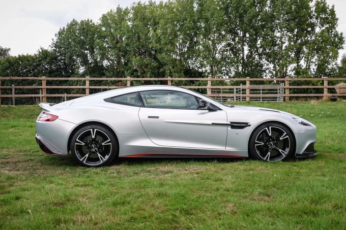 2017 Aston Martin Vanquish