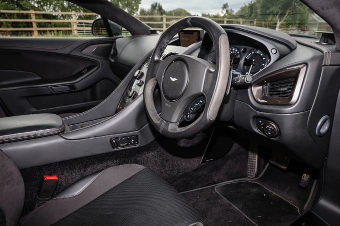 2017 Aston Martin Vanquish