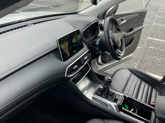 2024 Mg Motor Uk Hs