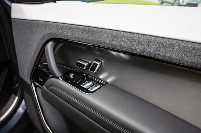 2024 Land Rover Range Rover Sport