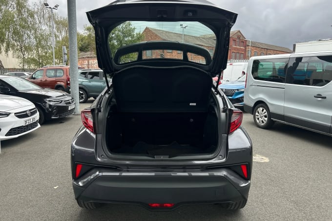 2021 Toyota C-hr