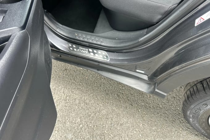 2021 Toyota C-hr