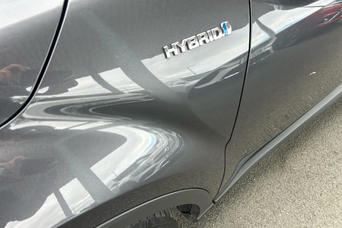 2021 Toyota C-hr